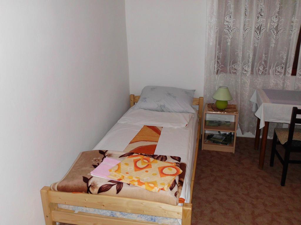 Guest House Krga Korenica Rum bild